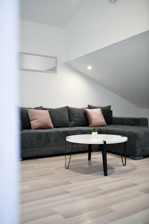 זאדאר Grey Apartment Old Town מראה חיצוני תמונה