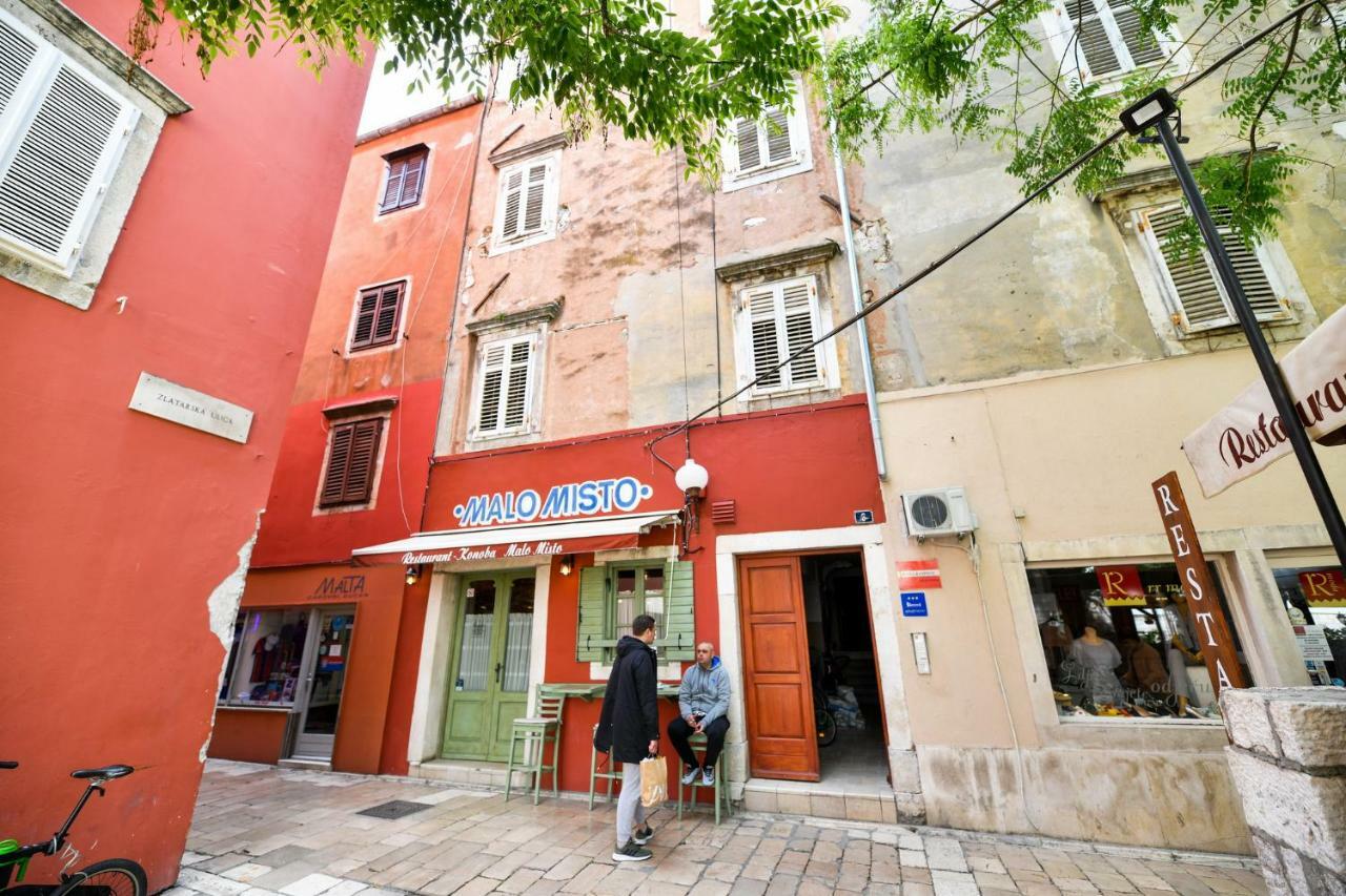 זאדאר Grey Apartment Old Town מראה חיצוני תמונה